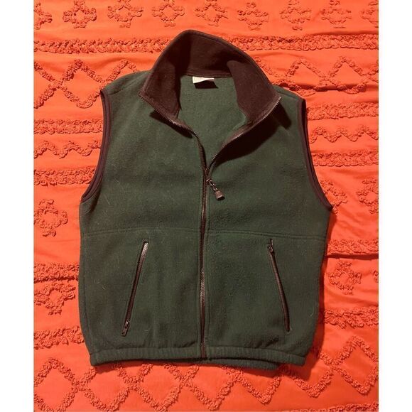 Timberline Colorado green vest zipper 2 pockets on each side on front. Mock col - Picture 3 of 11